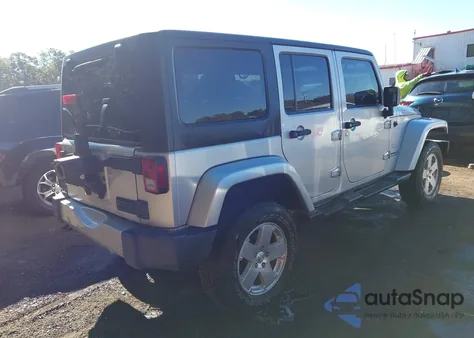2011 Jeep Wrangler Unlimited Sahara из США, поврежденный, VIN 1J4HA5H1XBL632753